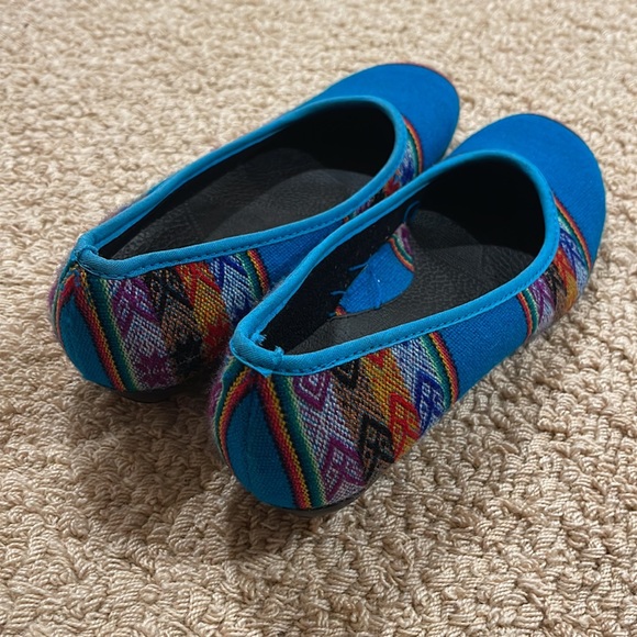 Peruvian flats! - Picture 2 of 3